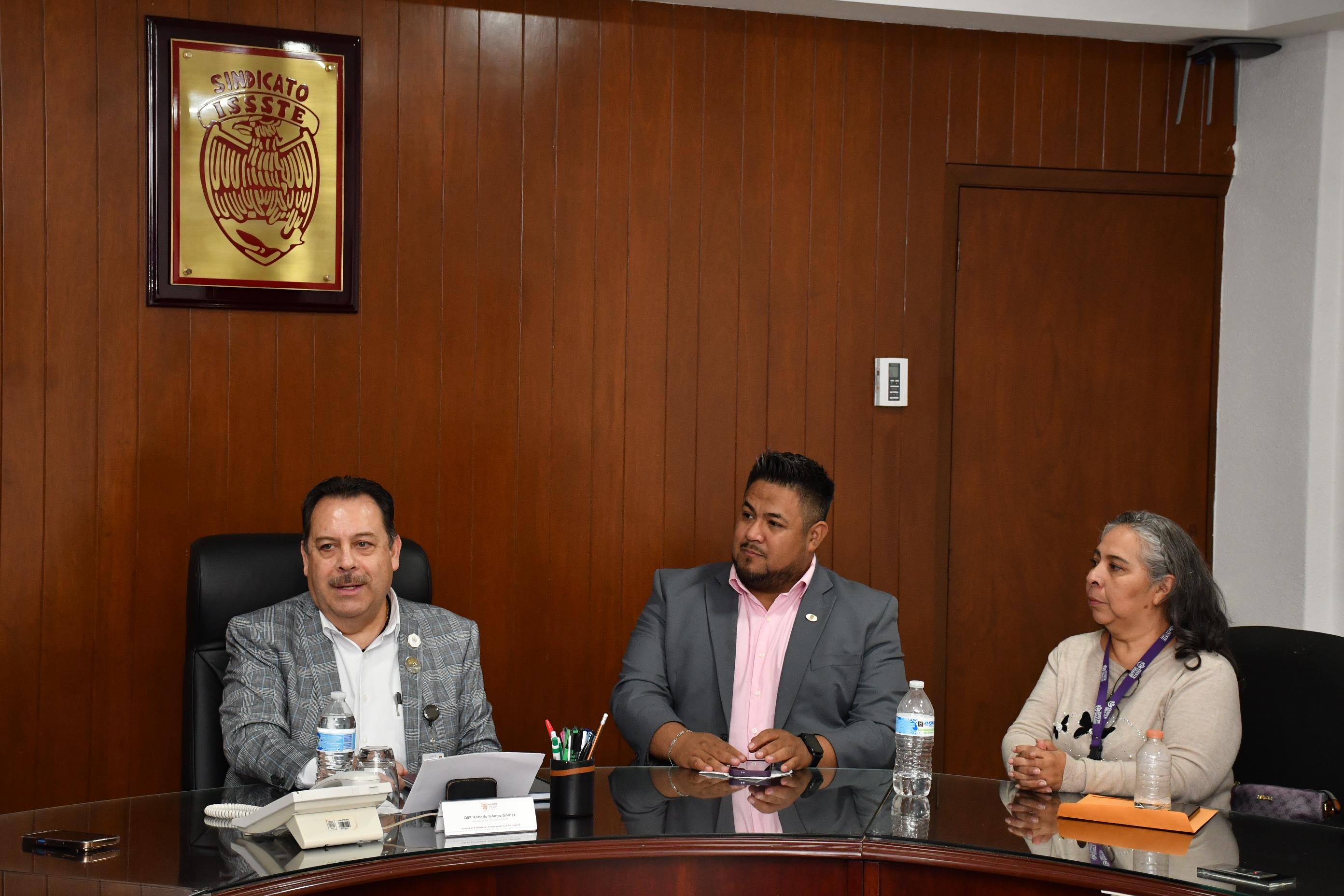  Reunión con compañeras y compañeros del HG "José Ma. Morelos y Pavón"